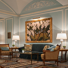 Lush Lobbies | 5 Star/Luxury Hotels | Accommodation | Tours In Saintpetersburg